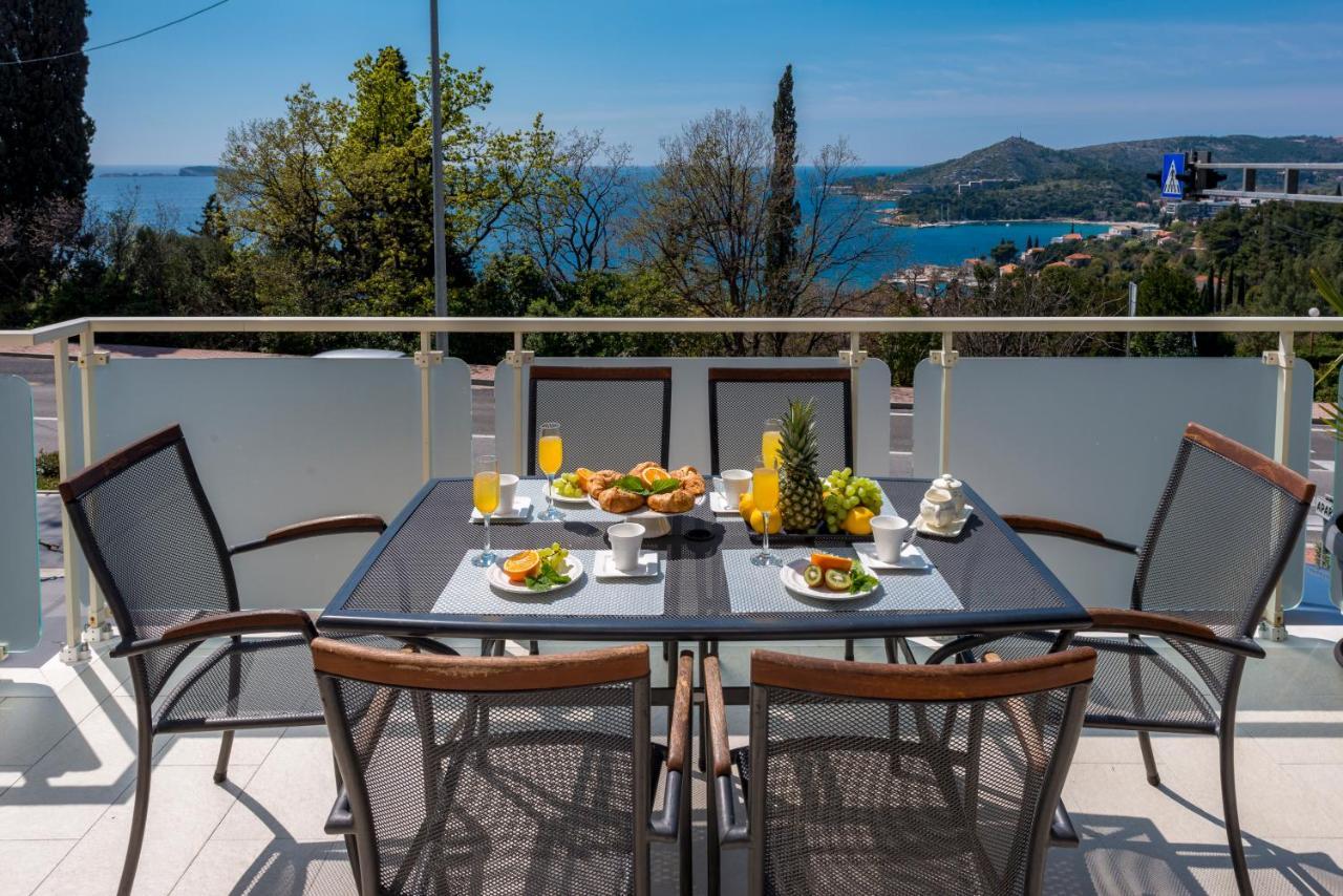 Apartments Anamarija Млини Екстериор снимка