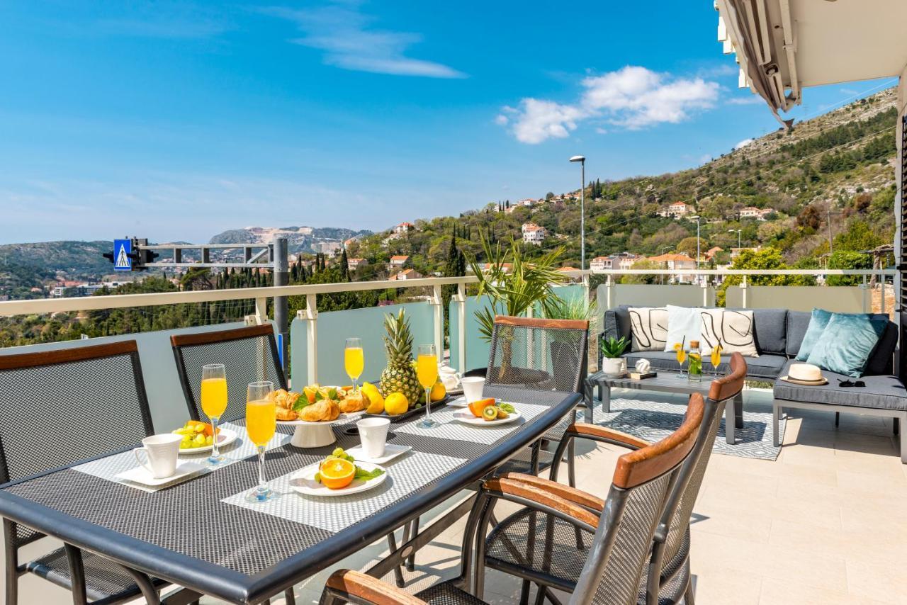 Apartments Anamarija Млини Екстериор снимка