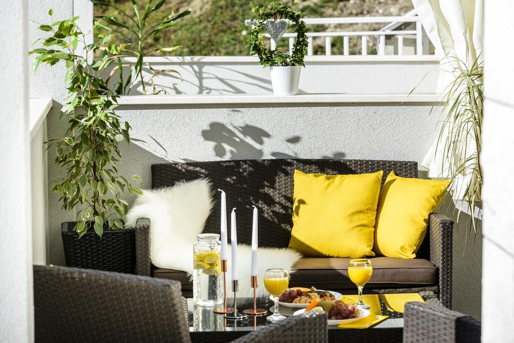 Apartments Anamarija Млини Екстериор снимка