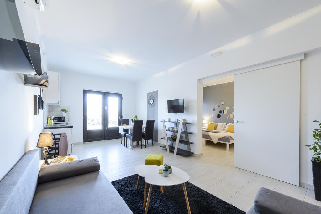 Apartments Anamarija Млини Екстериор снимка