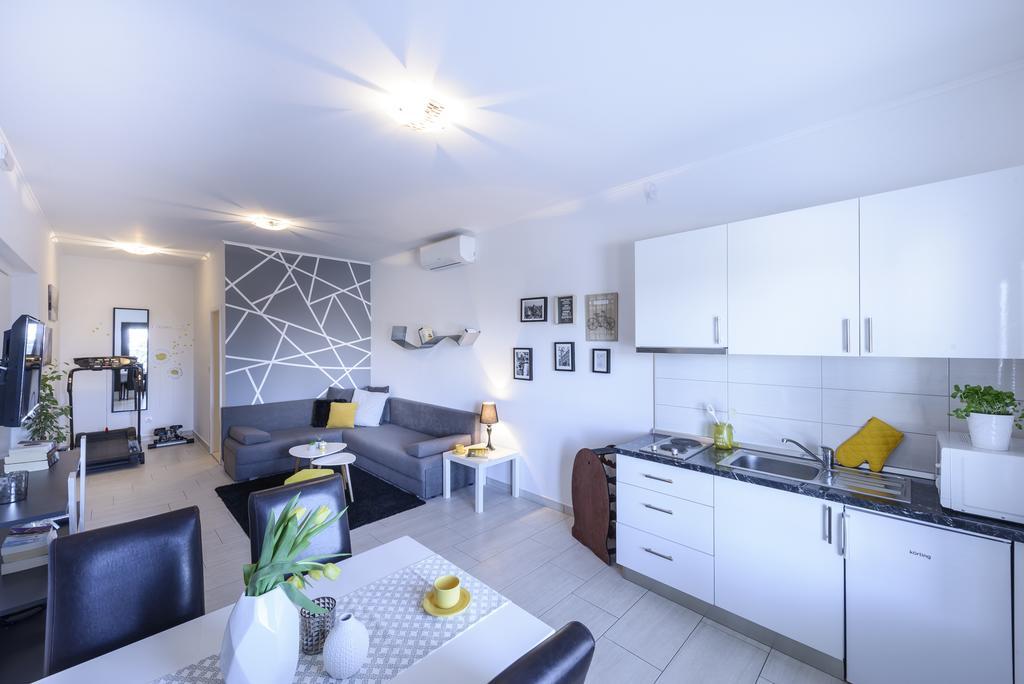 Apartments Anamarija Млини Екстериор снимка