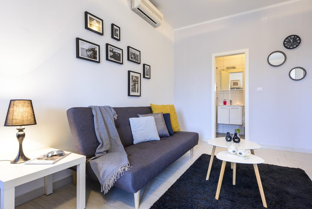 Apartments Anamarija Млини Екстериор снимка