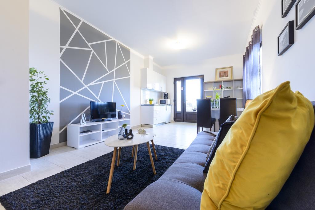 Apartments Anamarija Млини Екстериор снимка